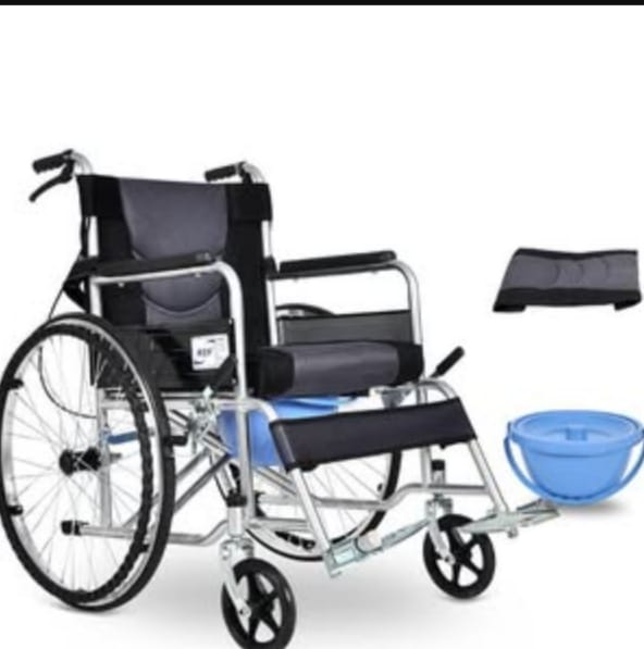 Fauteuil Roulant Multi-Fonction avec Seau